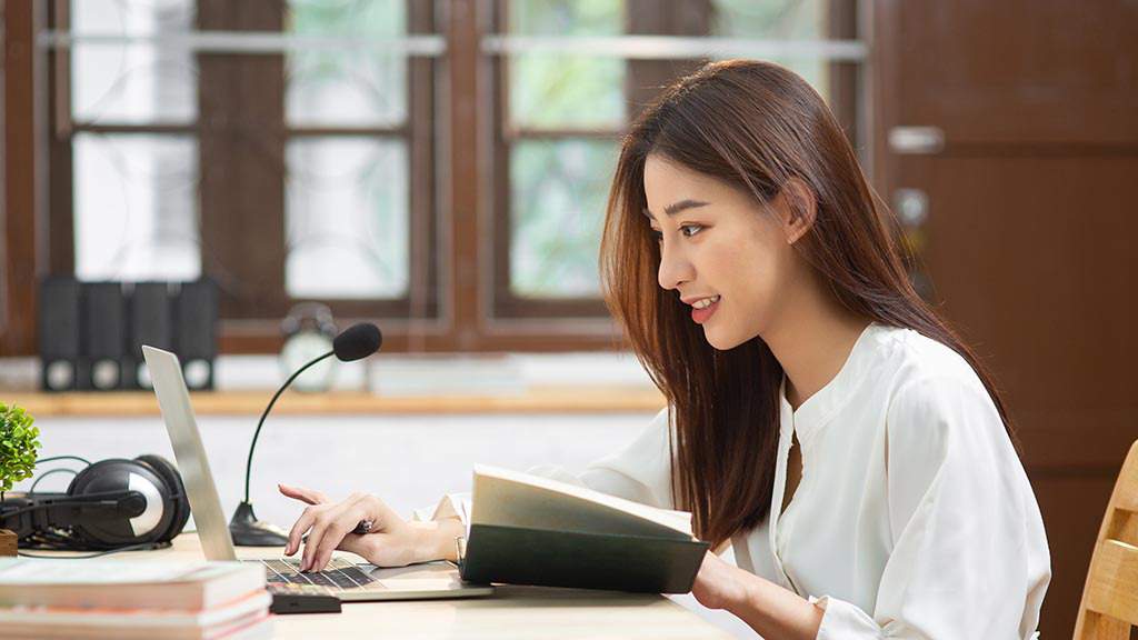 自由接案報價術：從時薪轉向價值計價