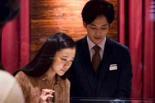 日本奥斯卡苍井优优凭《她不知道那些鸟的名字》夺影后