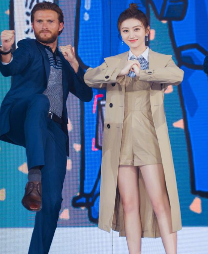 环太平洋2中国上映时间与美国一样 景甜如今演技进步了吗